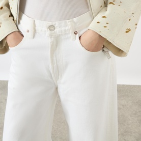 Low Curve Tapered Wide Leg Jeans