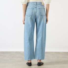 Miro Barrel-Leg Jeans