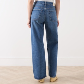 Lindz Easy Straight Leg Jeans