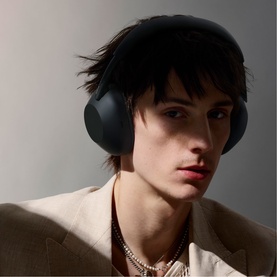 WH1000 Mark 6 Noise Cancelling Bluetooth Over Ear Headphones Black