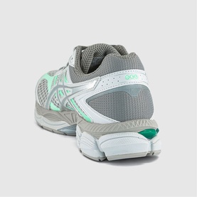 Gel-Cumulus 16 Trainers