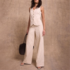 Textured Wide Leg Jeans