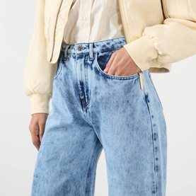 Acid Wash Boyfriend Jeans