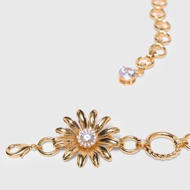 Embellished Floral Chain Belt
