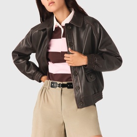 Back Logo Belt Detail Shorts