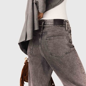 Chain Belt Wide Leg Jeans