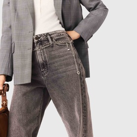 Chain Belt Wide Leg Jeans