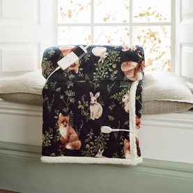 Woodland Wildlife Heated Throw Green