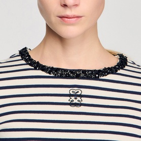 Stripe Logo Top