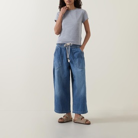 Nova Relaxed T-Shirt