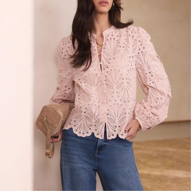 Broderi&eacute; Anglaise Blouse