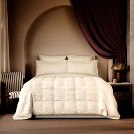 Remme Bedspread Champagne