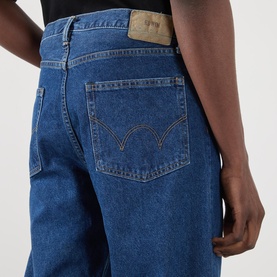 Loose Mid-Rise Straight Leg Jeans