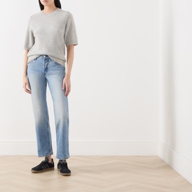 501&reg; 90's Straight Leg Jeans
