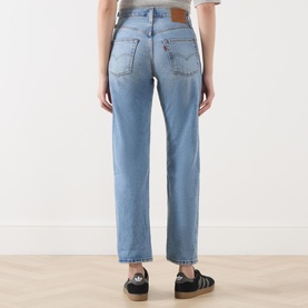 501&reg; 90's Straight Leg Jeans