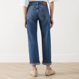 501&reg; 90's Mid-Rise Straight Leg Jeans