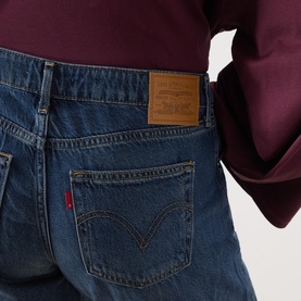 Low-Rise Loose Straight Leg Jeans