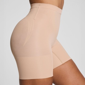 SPANXsculpt&trade; GoFigure Mid-Thigh Short