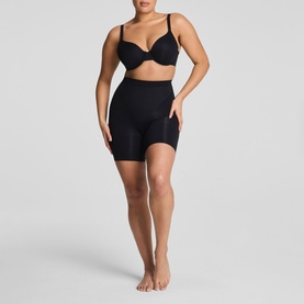 SPANXsculpt&trade; GoFigure Mid-Thigh Short