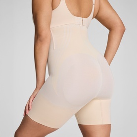 SPANXsculpt&trade; GoFigure High-Waisted Mid-Thigh Short