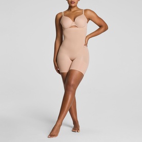 SPANXsculpt&trade; OnCore High-Waisted Mid-Thigh Short