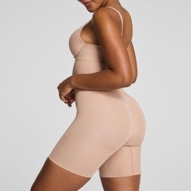 SPANXsculpt&trade; OnCore High-Waisted Mid-Thigh Short