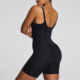 SPANXsculpt&trade; GoFigure High-Waisted Mid-Thigh Short