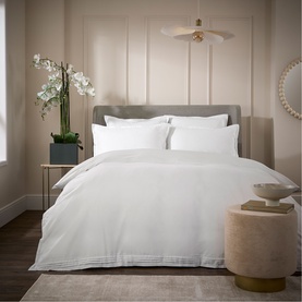 200 Thread Count Oxford Pleat Duvet Set White