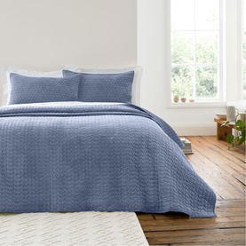 Attica Velvet Bedspread Blue