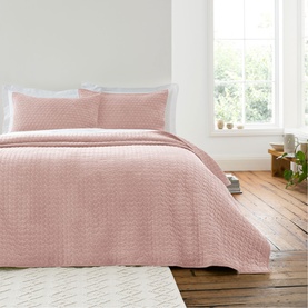 Attica Velvet Bedspread Pink