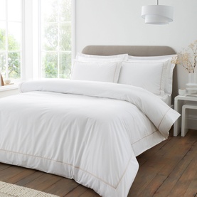 Contrast Trim Duvet Set White and Natural