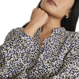 Mila Geometric Blouse