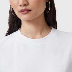 Lisa Haven T-Shirt