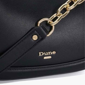 Direction Chain Detail Shoulder Bag