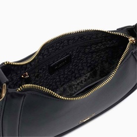 Direction Chain Detail Shoulder Bag