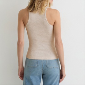 Model wearing Reiss neutral marl ribbed sleeveless tank top, styled with light blue jeans, back view.