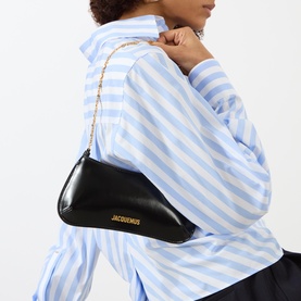 Le Petit Bisou Chain Shoulder Bag