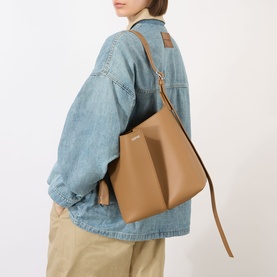 Bilbao Medium Bucket Bag