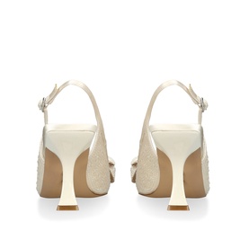 Neasa Bow Pumps