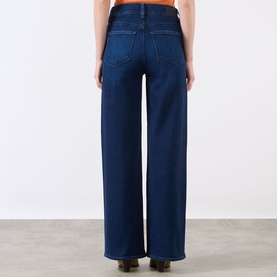 Sasha Straight-Leg Jeans