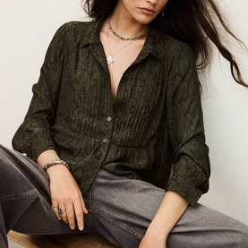 Riata Animal Jacquard Pleated Shirt