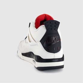 Air Jordan 4 Retro Trainers