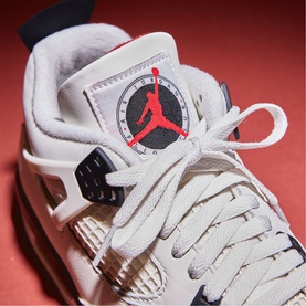 Air Jordan 4 Retro Trainers