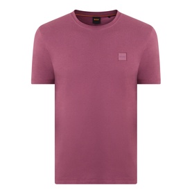 Hugo Boss Orange Tales Logo T-Shirt in medium red, crew neck with tone-on-tone logo patch, short sleeves, straight hem, 100% cotton