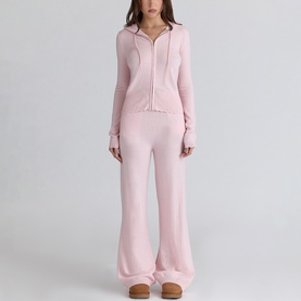 Two-Piece Regina Logo Knitted Travel Set