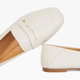 Glances Back Logo Penny Loafers