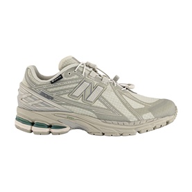 1906 Trainers