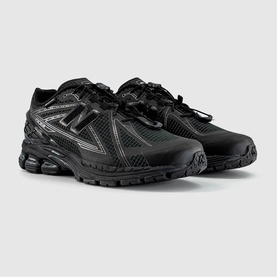 1906 Trainers