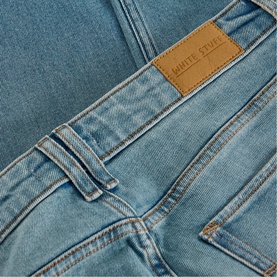 Freya Weekend Straight Leg Jeans