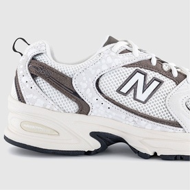 MR530 Trainers